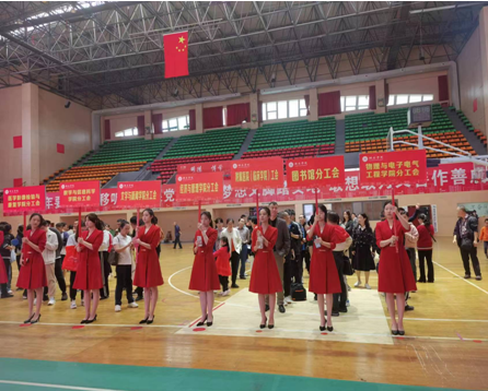 我院在湘南学院第四届教职工乒乓球团体赛中勇夺桂冠