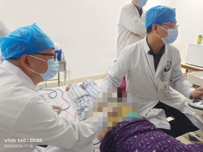 两年“痛魔”纠缠不休，三甲医院为“难言之隐”松绑1 (3).jpg