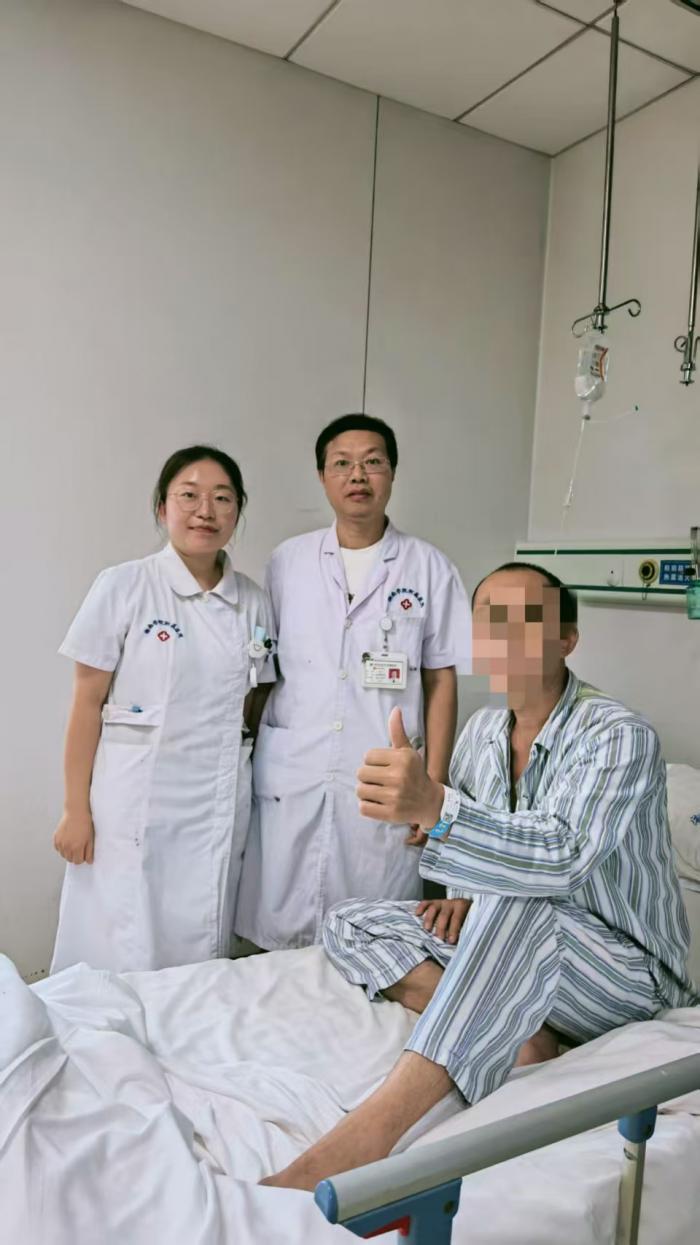 精准医疗：解除梗阻性黄疸，告别“小黄人”困扰1 (1).jpg