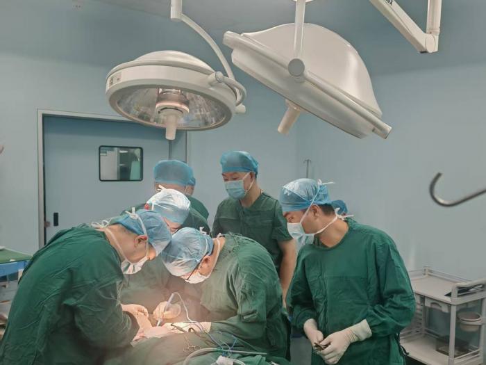 从“瘫”到“动”的跨越：郴州脑卒中偏瘫患者迎来康复新机遇1 (2).jpg